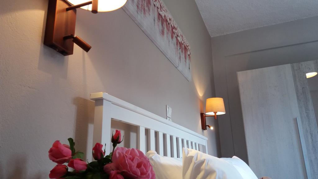 Amaryllis Boutique Apartments Moraḯtika Ngoại thất bức ảnh