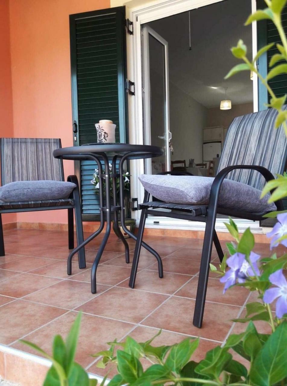 Amaryllis Boutique Apartments Moraḯtika Ngoại thất bức ảnh